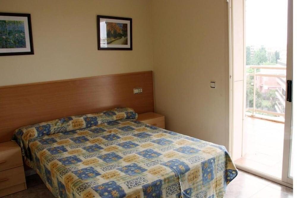 Apts. Imperial Salou
