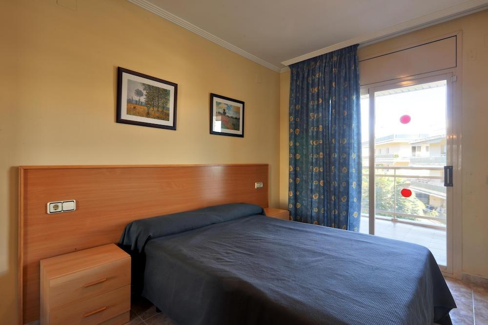 Apts. Imperial 2* Salou