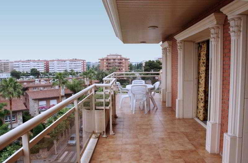 Apts. Imperial Salou